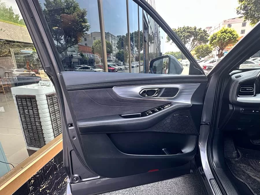GAC Trumpchi GS8