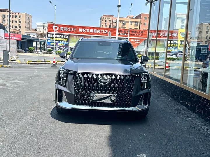 GAC Trumpchi GS8