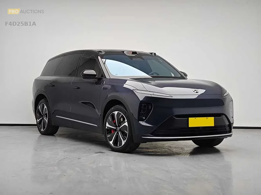 NIO ES8