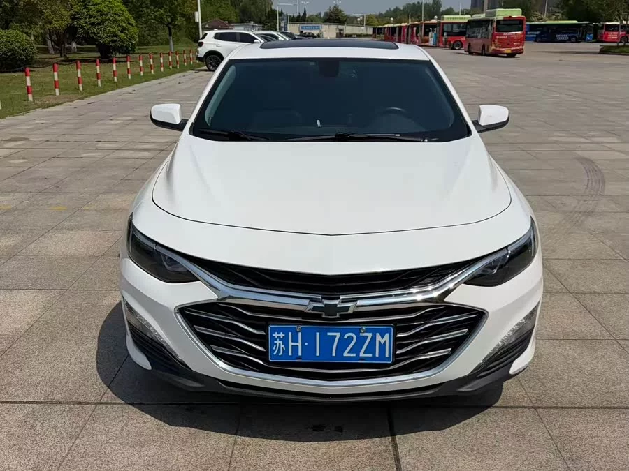 Chevrolet Malibu XL