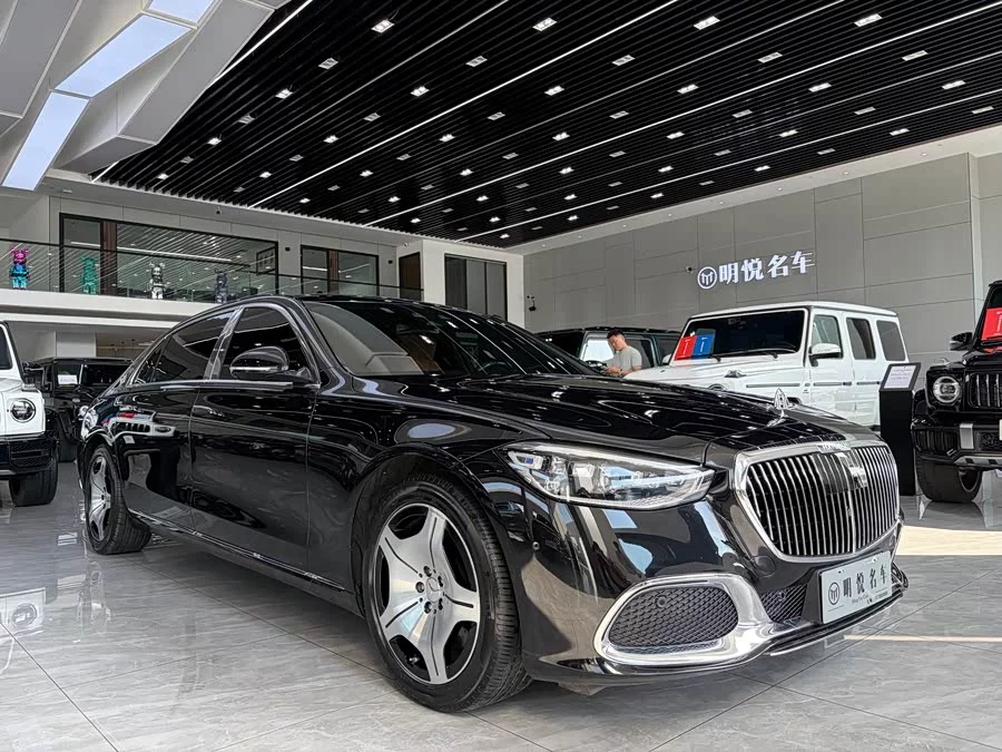 Mercedes Benz Maybach S-Class