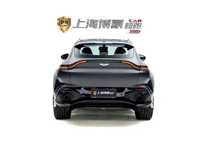 Aston Martin DBX