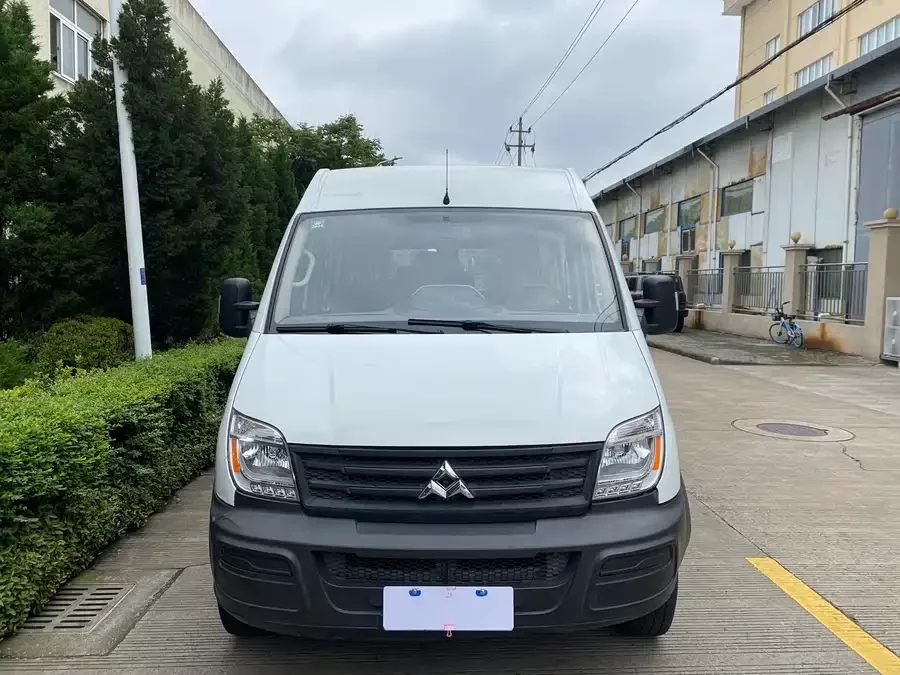 Maxus Xintu V80