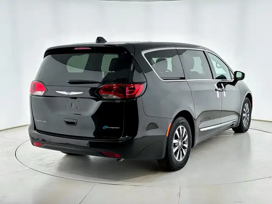 Chrysler Grand Voyager PHEV