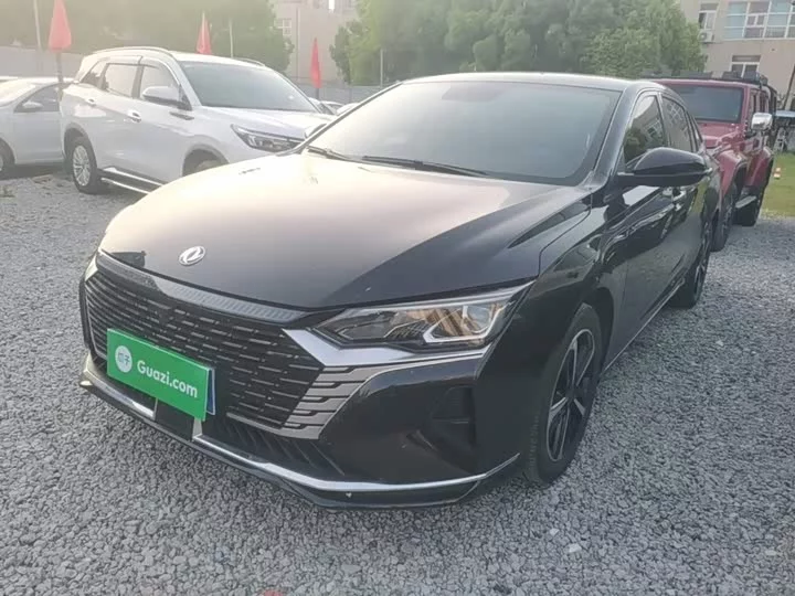 Dongfeng Yixuan MAX
