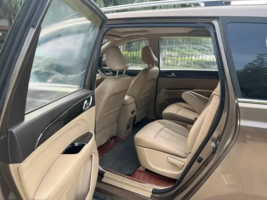 Baojun 730