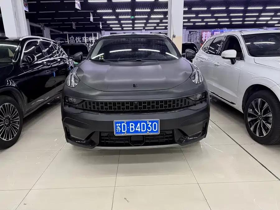 Lynk & Co 05