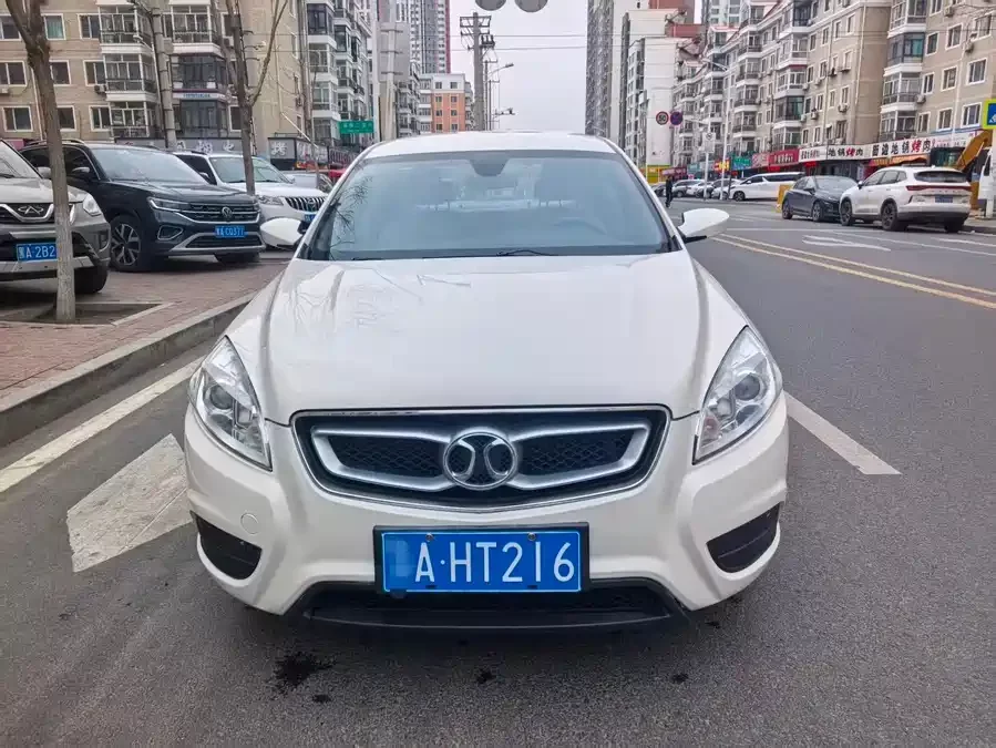 BAIC Saab D50