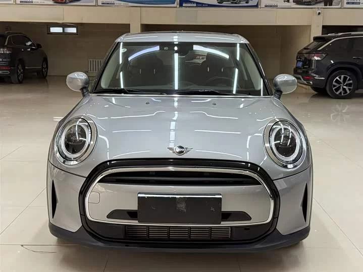MINI 