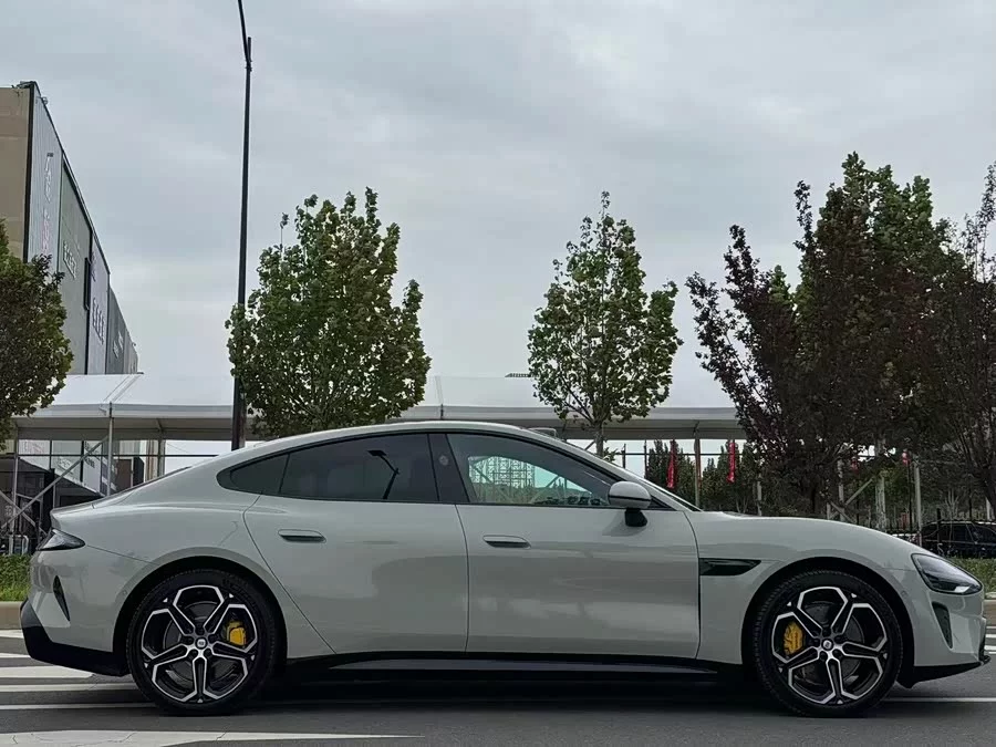 Xiaomi SU7
