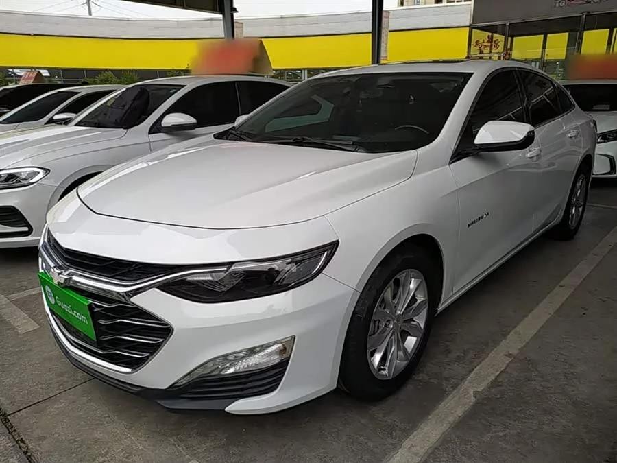 Chevrolet Malibu XL