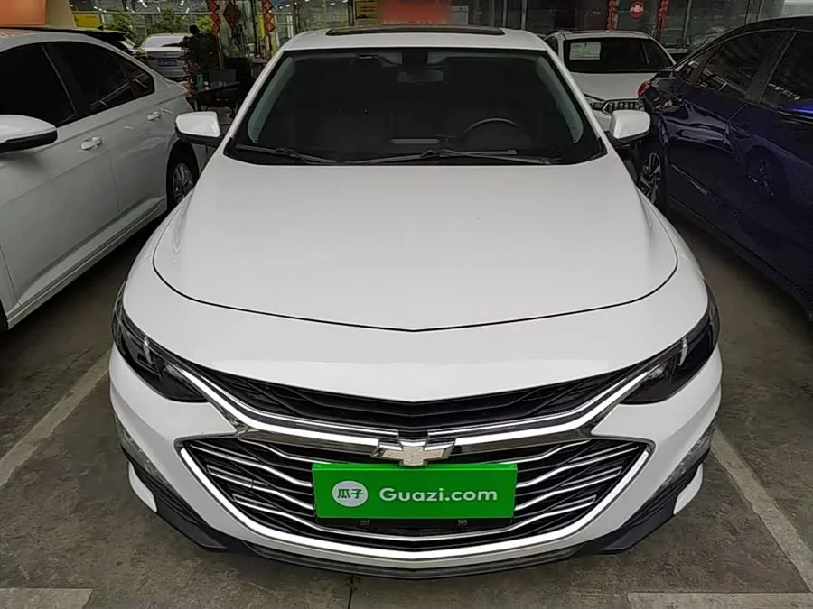 Chevrolet Malibu XL