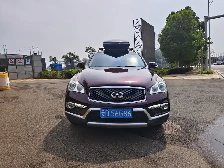 Infiniti QX50