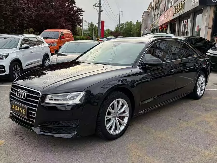 Audi A8