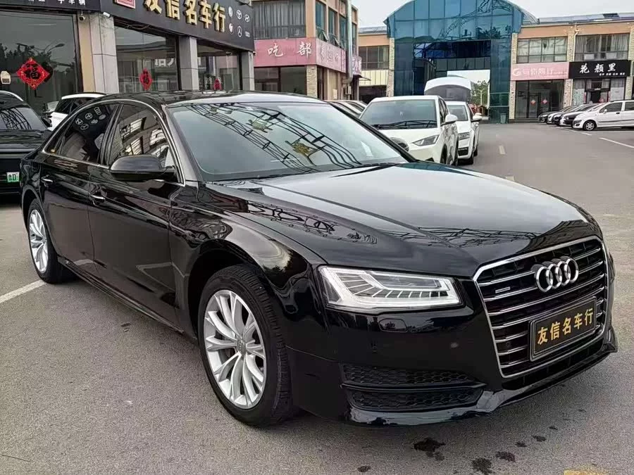 Audi A8