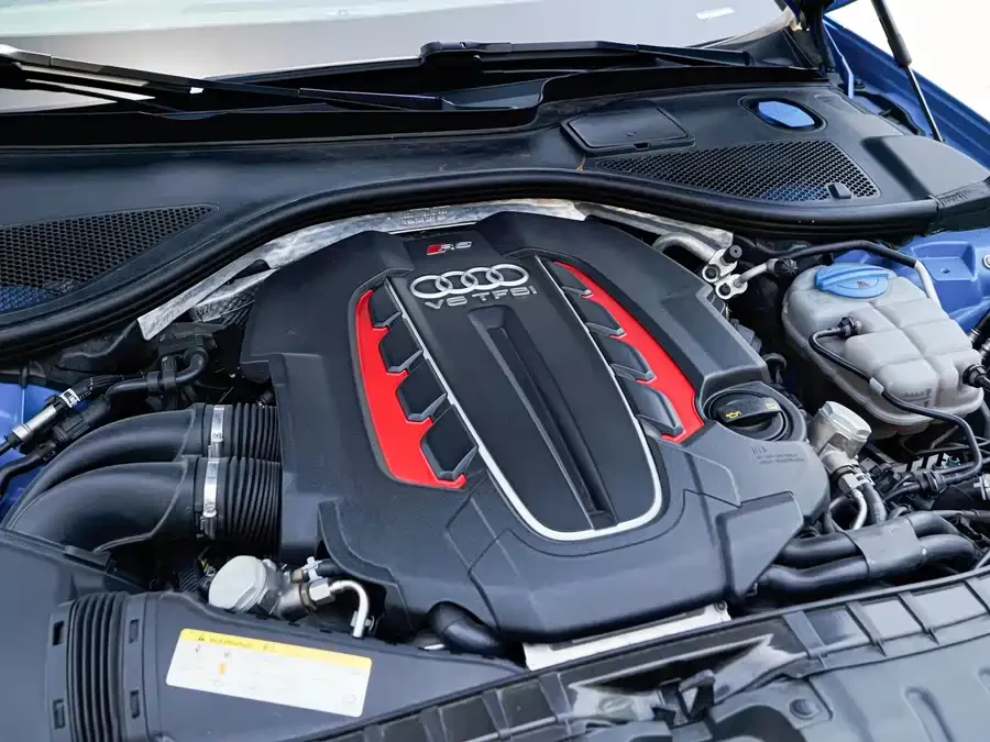 Audi RS 6