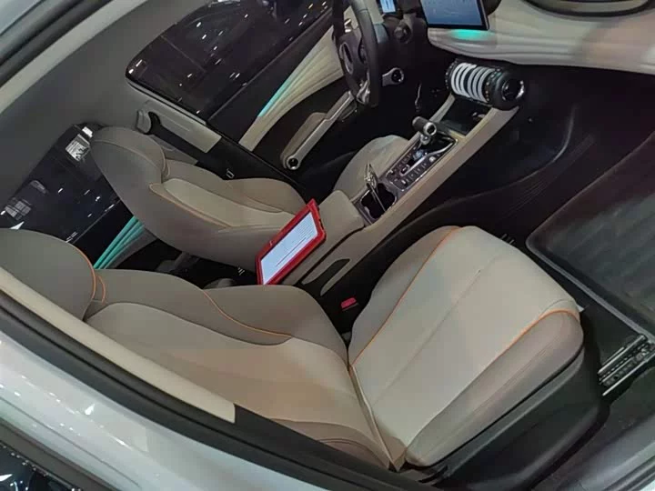 BYD Yuan PLUS
