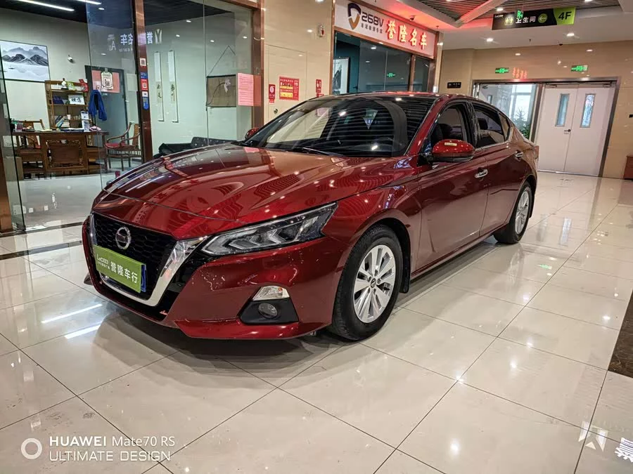 Nissan Teana