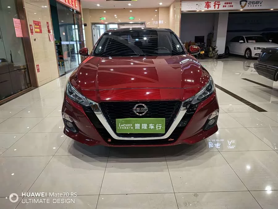 Nissan Teana