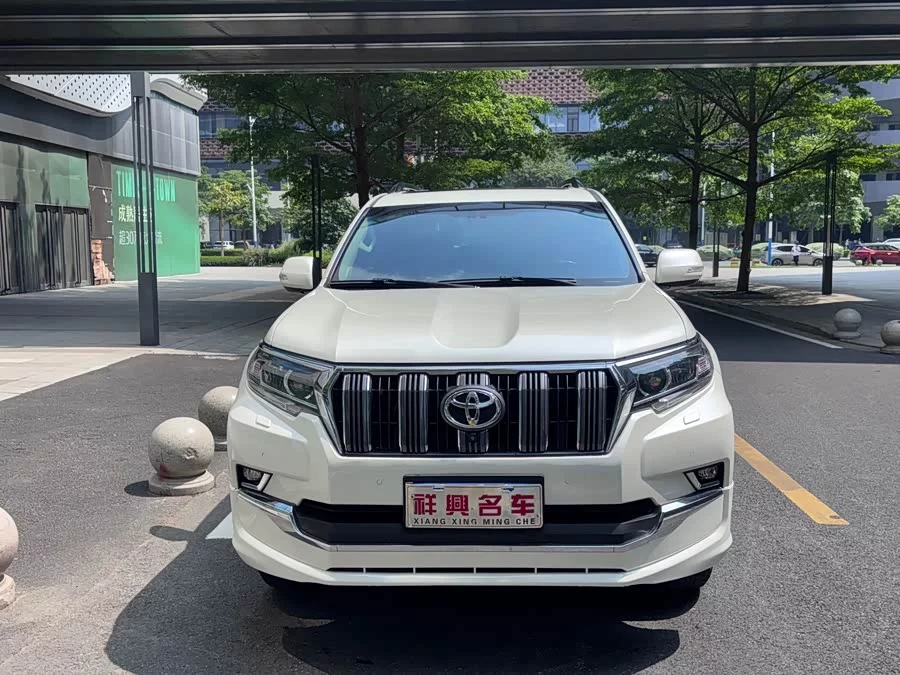 Toyota Prado