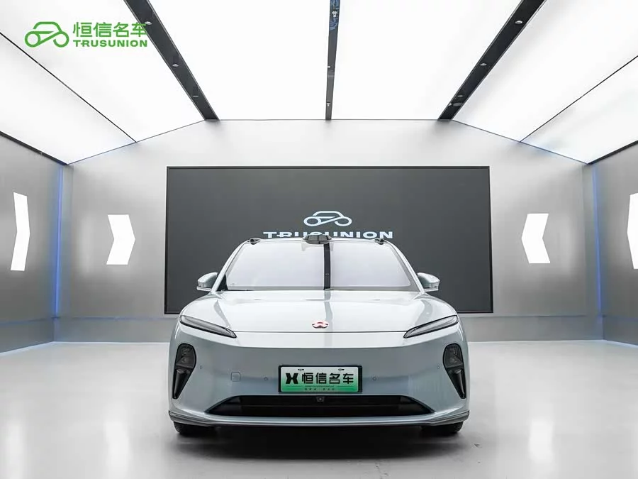 NIO ET5T