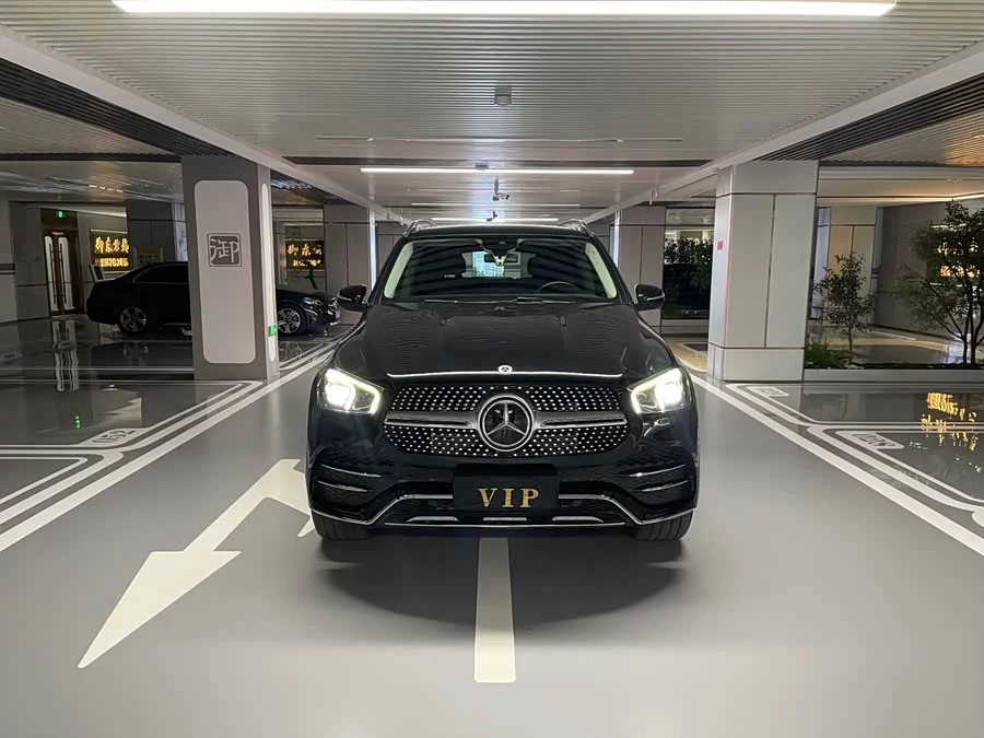 Mercedes Benz GLE (Imported)