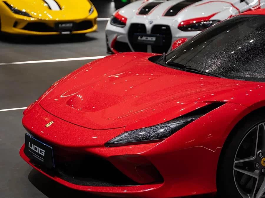 Ferrari F8