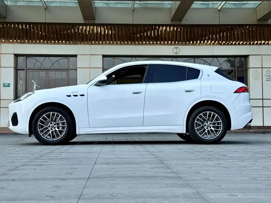 Maserati Grecale