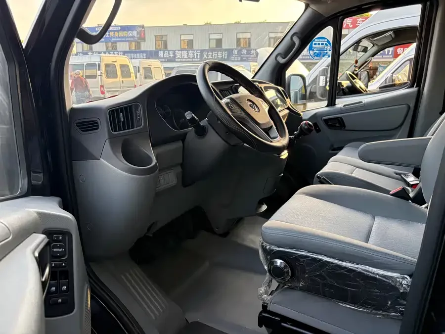 Foton Tuano