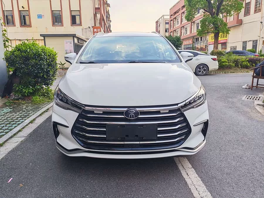 BYD Song MAX
