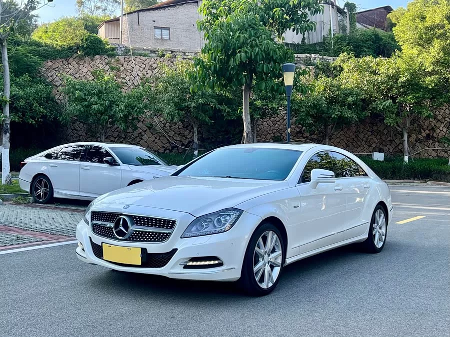 Mercedes Benz CLS