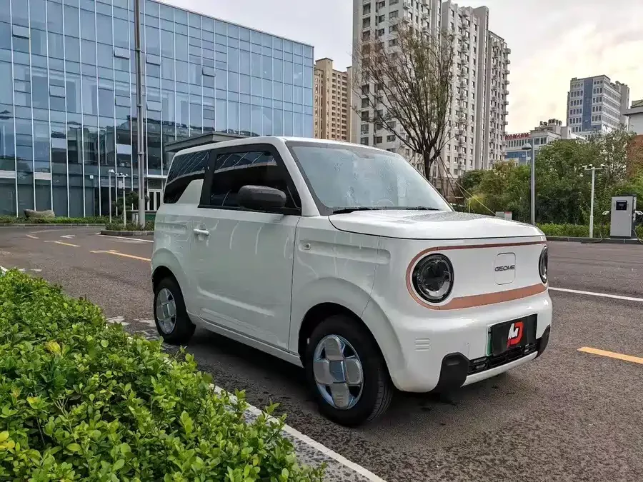 Geely Panda