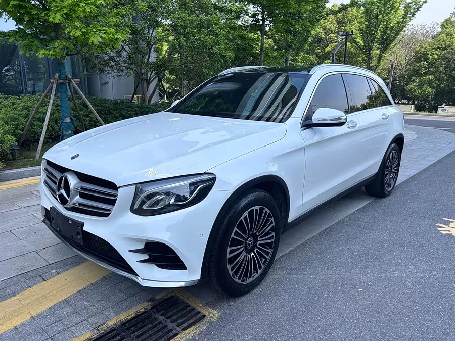 Mercedes Benz GLC