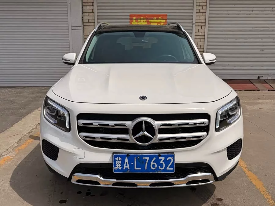 Mercedes Benz GLB