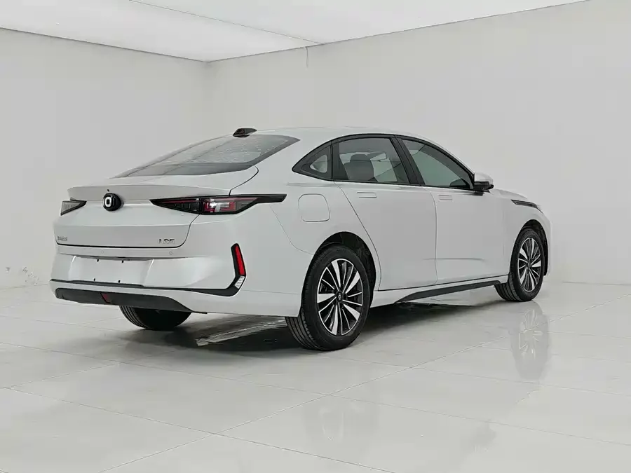 Changan A05