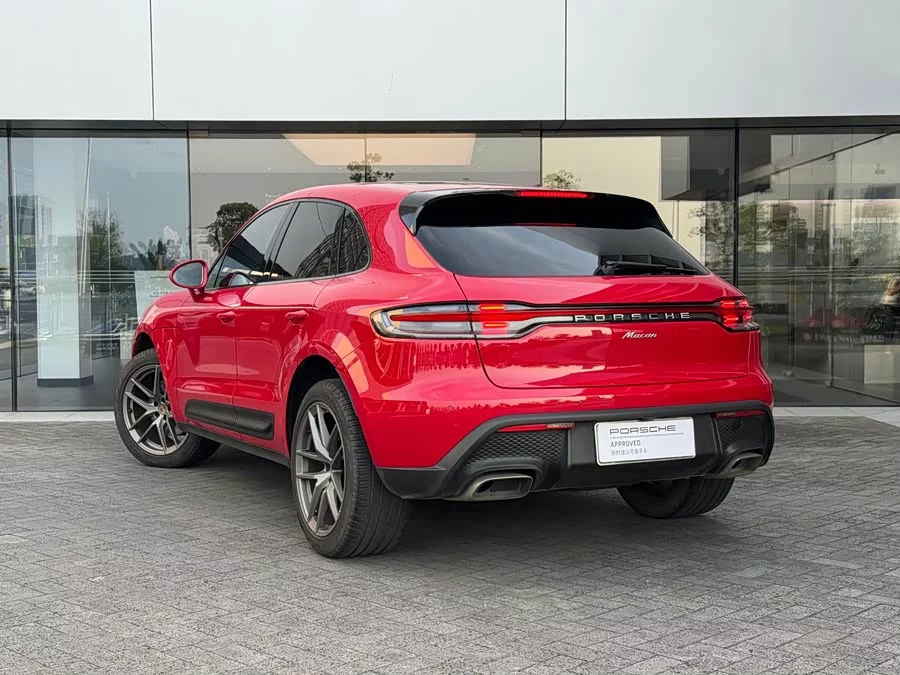Porsche Macan