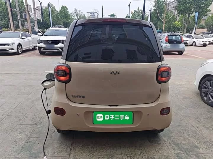 Xiaohu EV