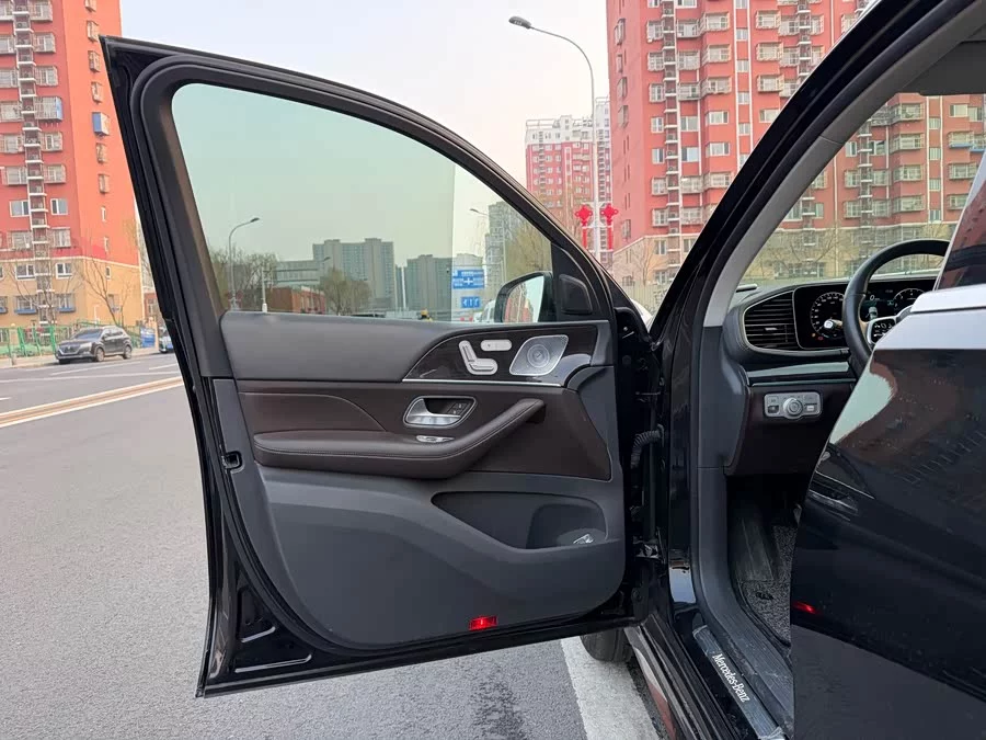 Mercedes Benz GLE (Imported)