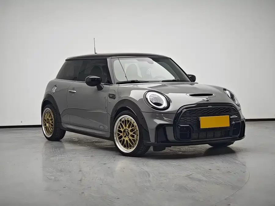 MINI JCW