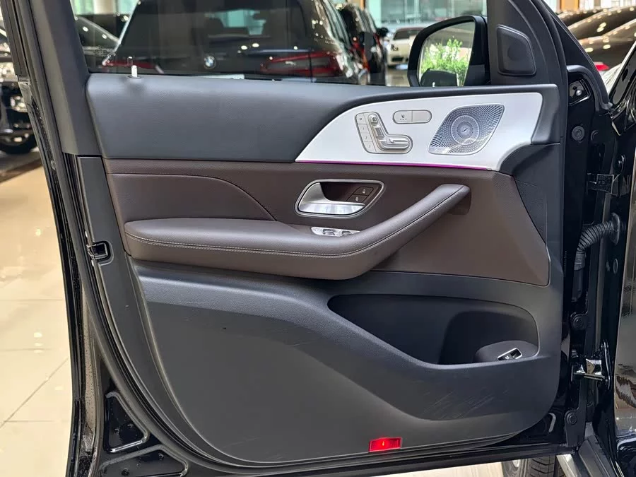 Mercedes Benz GLE (Imported)