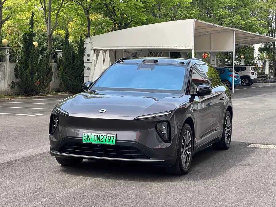 NIO ES6