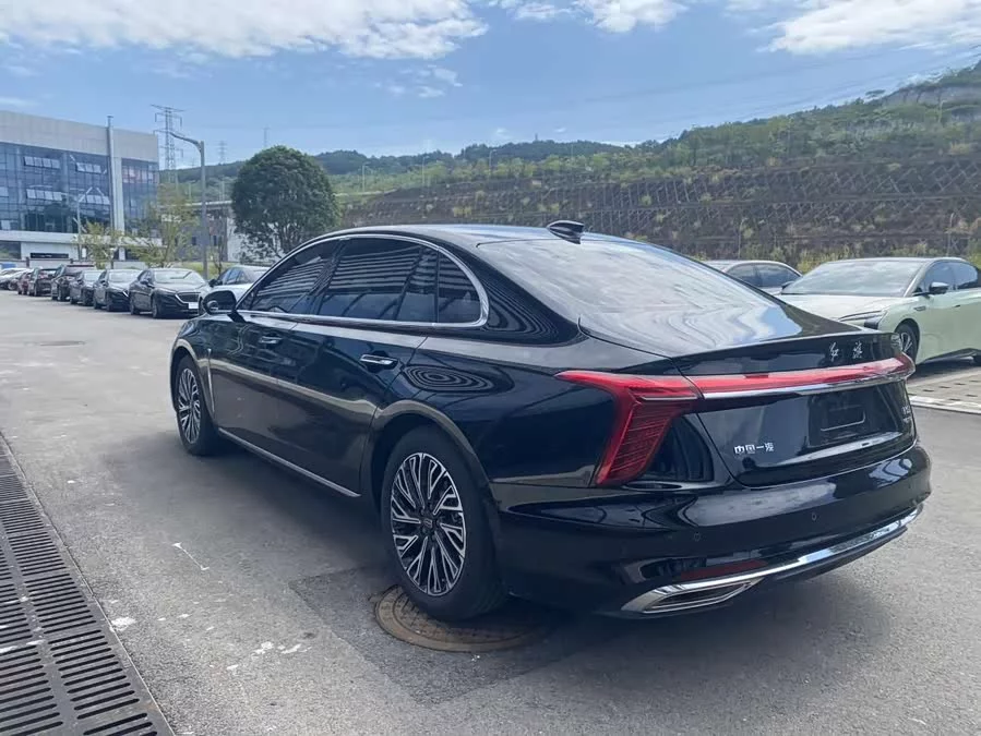 Hongqi H5
