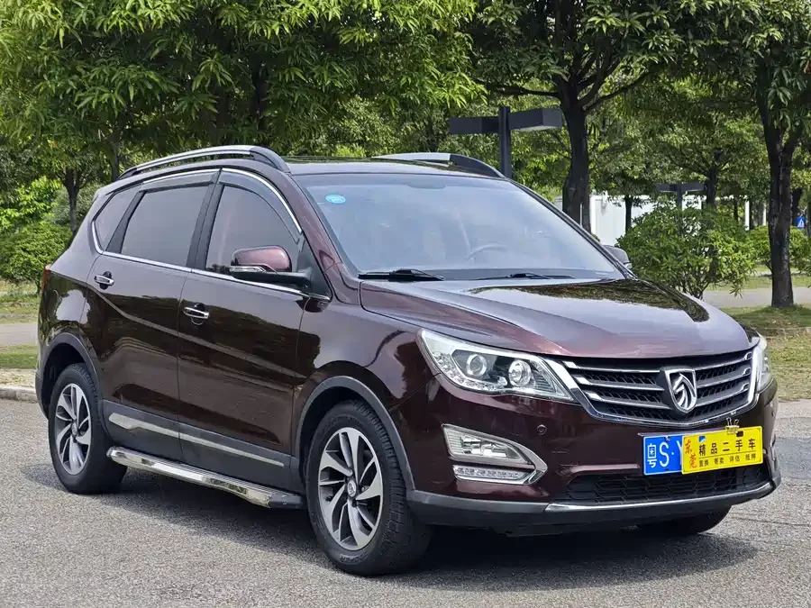Baojun 560