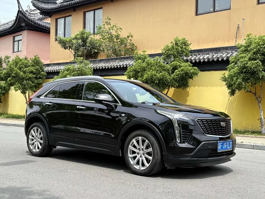 Cadillac XT4