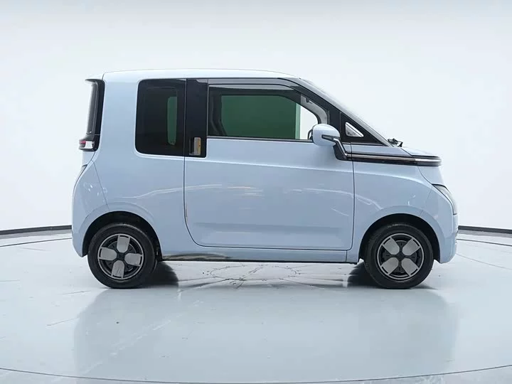 Wuling Air ev clear sky