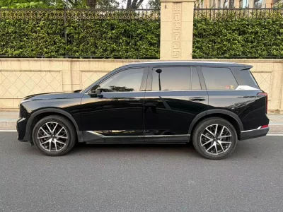 GAC Trumpchi GS8