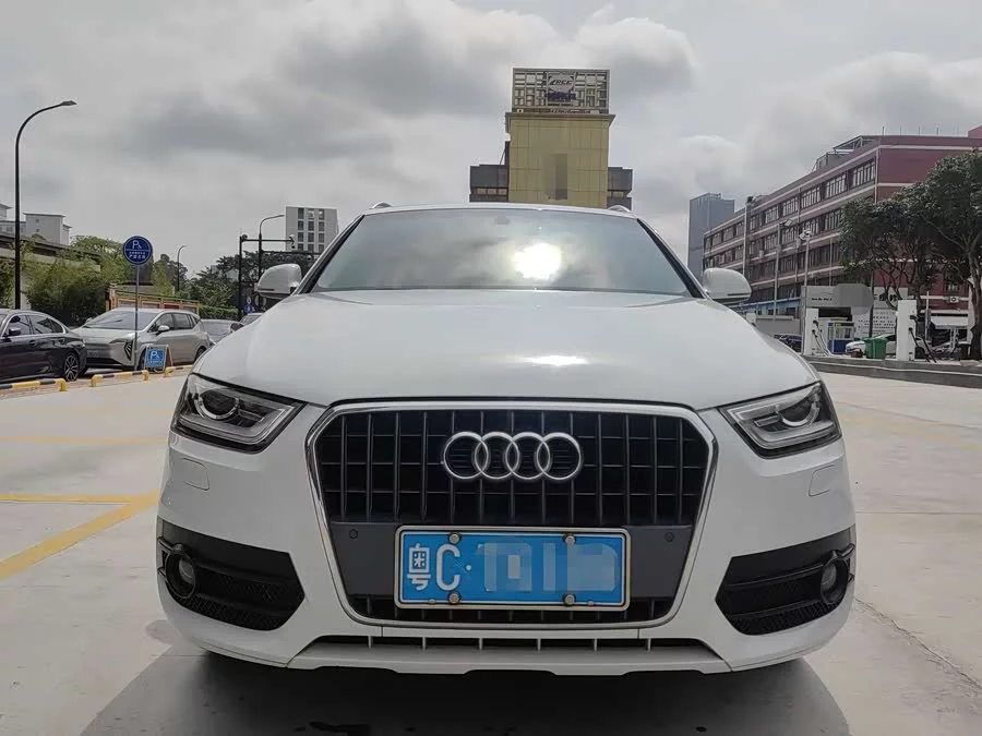 Audi Q3