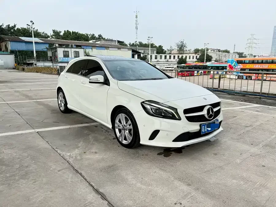 Mercedes-Benz Grade A