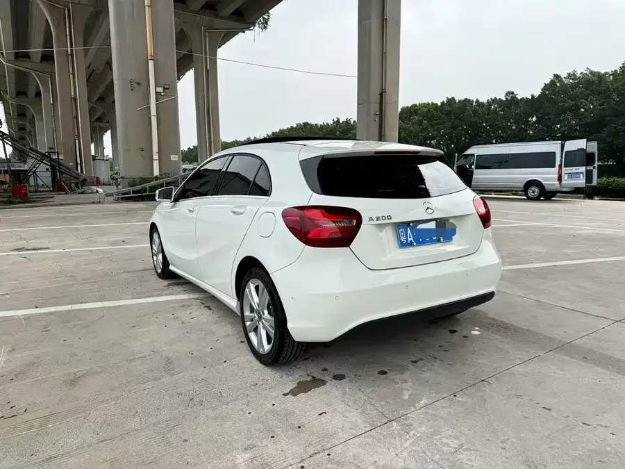 Mercedes-Benz Grade A