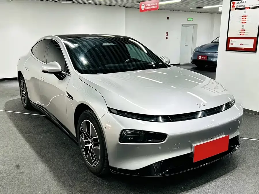 Xpeng P7
